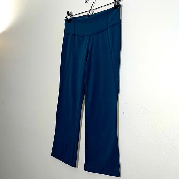 Lululemon Groove high-rise flared yoga pants submarine teal 4 - Picture 6 of 14